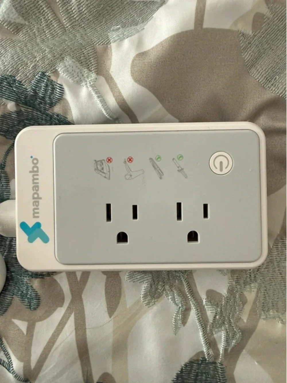Charging Port/Power Converter - European Plugs for American Travelers’ Devices